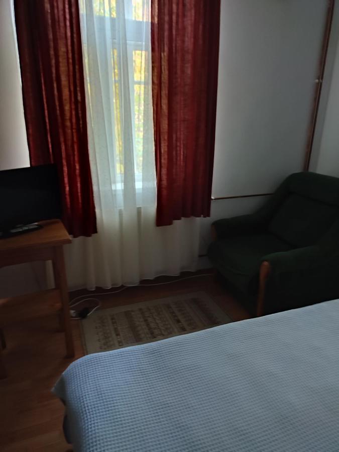 Vila Brazilor Качулата Экстерьер фото
